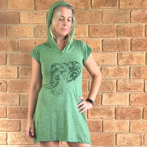 Vestido com capuz ItacoatiaraPro